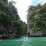 Entering the lagoon of Hong Island.